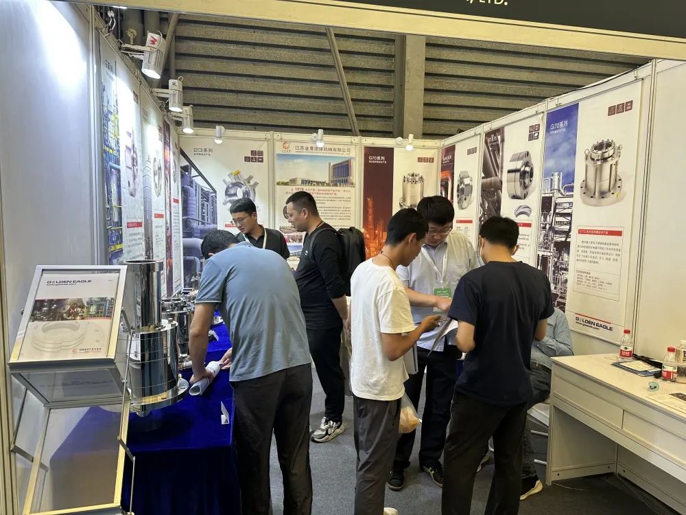 江蘇金鷹亮相第16屆世界制藥機(jī)械、包裝設(shè)備與材料中國展